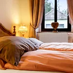Buchhaus Vier - Dachgeschoss Apartament