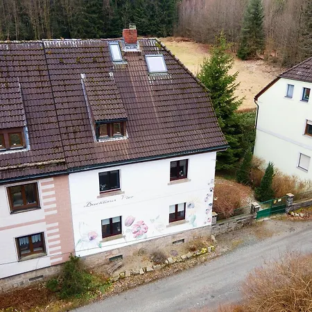 Buchhaus Vier - Dachgeschoss Appartement Kirchenlamitz
