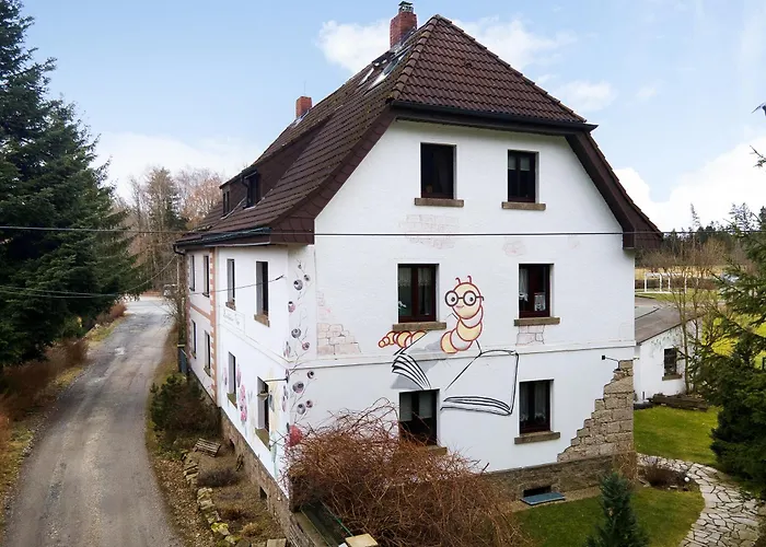 Buchhaus Vier - Dachgeschoss Апартаменты