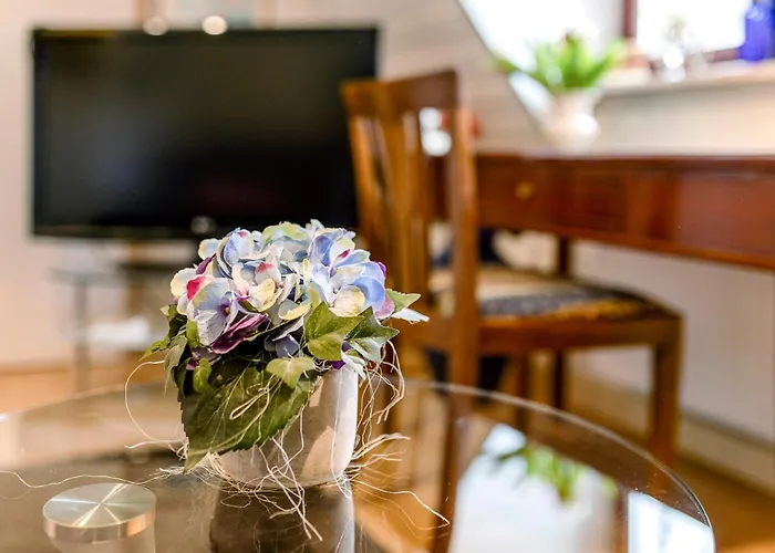 Buchhaus Vier - Dachgeschoss Апартаменты Kirchenlamitz